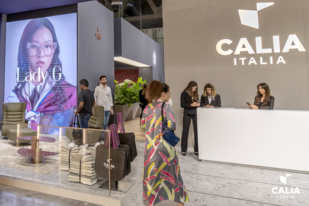 calia italia ingresso stand salone milano 1